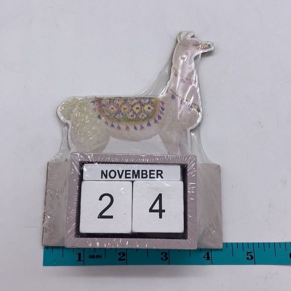 ✨ 🌵🦙 Llama Desk Perpetual Block Calendar 🦙✨🏷✨ - Picture 8 of 10